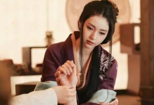 董璇個人簡歷 董璇代表作是什么?