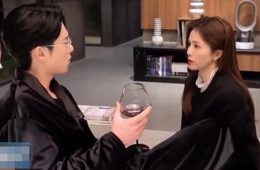 以愛為營是改編自什么小說?