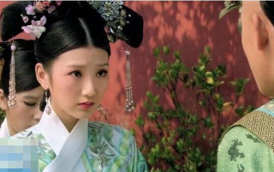 甄嬛傳瑛貴人和三阿哥哪一集?