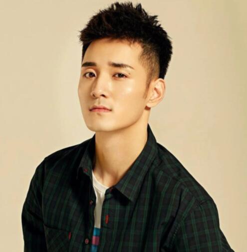 何奉天身高多少 何奉天個人資料