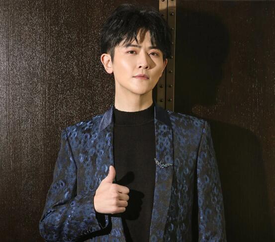 劉端端個(gè)人資料簡(jiǎn)介照片及身高