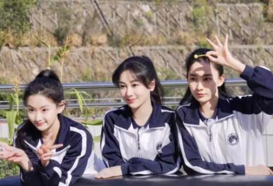 要久久愛(ài)方明雨是誰(shuí)演的 方明雨人設(shè)是什么