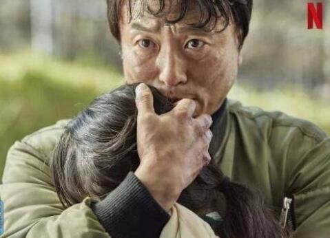 僵尸校園溫召的爸爸到最后死沒有