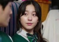 僵尸校園溫召變異了嗎