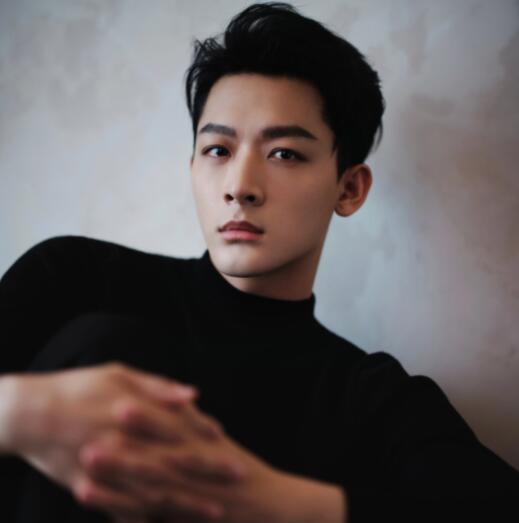 張晚意個(gè)人資料簡介照片及身高