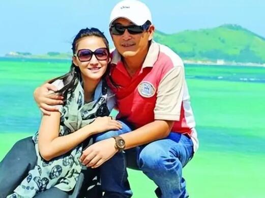 王志飛張歆藝在一起多久