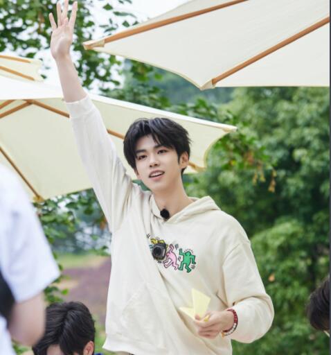 李晉曄個(gè)人資料簡(jiǎn)介照片