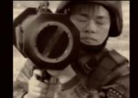 千璽閉眼拿槍表情包出自哪里