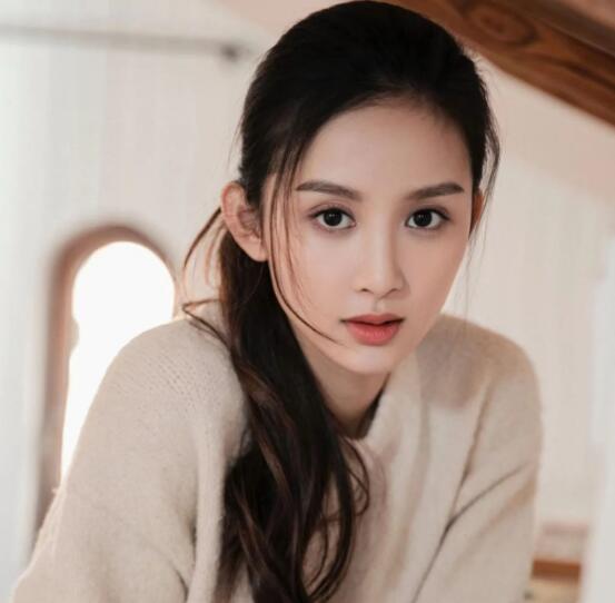 吳施樂身高多少 吳施樂個(gè)人簡介