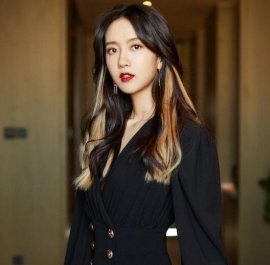 承歡記毛詠欣扮演者許齡月個人資料介紹