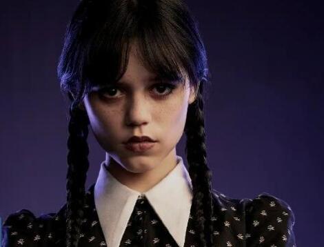 美劇星期三一共幾季啊