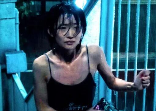 涉過憤怒的海小娜為什么尖叫