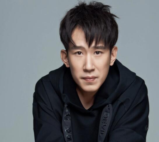 黑土無(wú)言馮根是什么身份