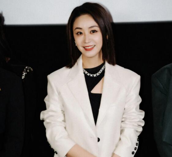 馮秦川哪年出生的 馮秦川個(gè)人簡(jiǎn)介