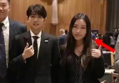 李恩童和王源什么關(guān)系 李恩童個人資料簡介