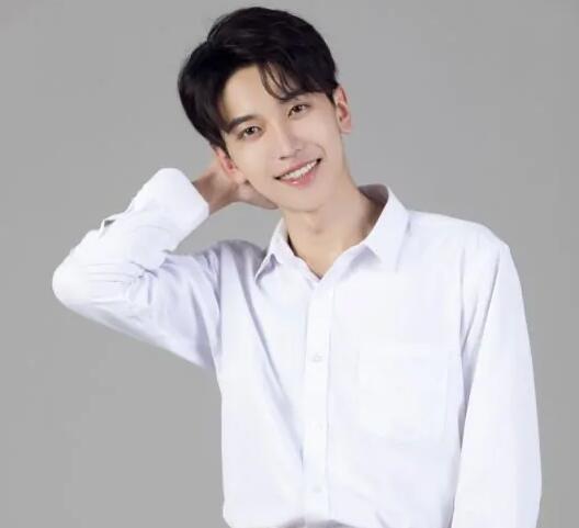 脫軌霍柏宇誰(shuí)演的