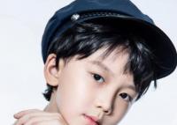 神隱男主小時(shí)候扮演者是誰