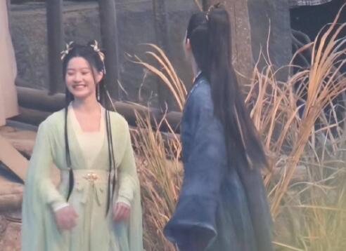 神隱阿音的妹妹飾演者是誰