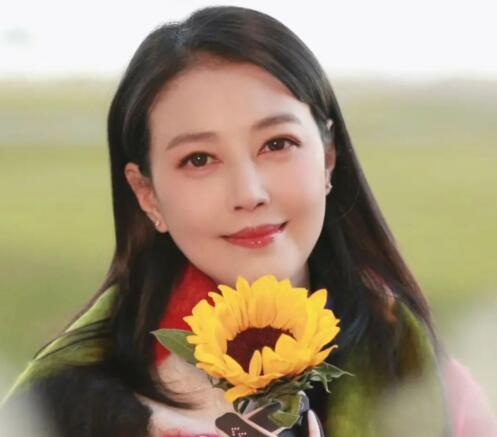 周海媚因病去世 終年57歲