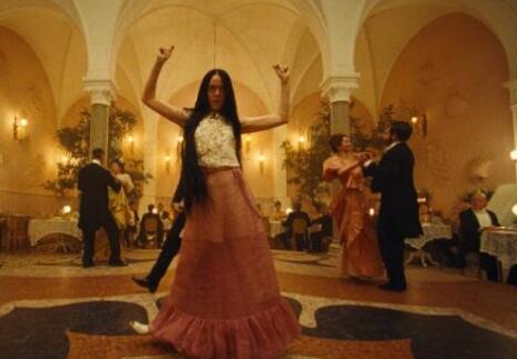 電影可憐的東西內地會引進嗎