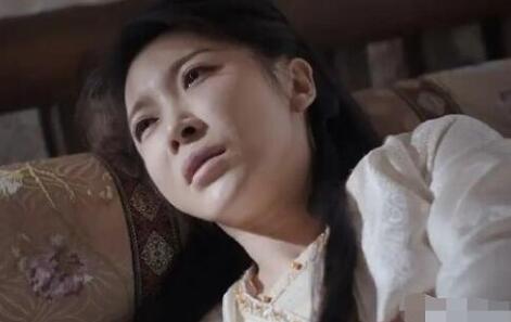 一念關山長慶侯的母親是誰