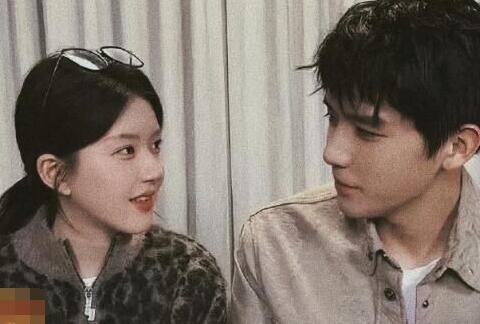 王安宇趙露思是情侶嗎