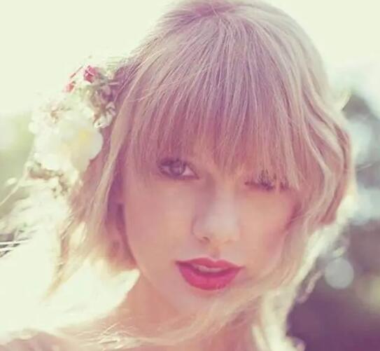 泰勒斯威夫特為什么會(huì)被稱為霉霉吶?