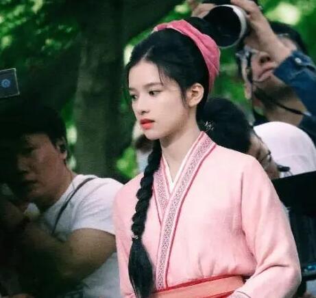 藏海傳女主叫什么名字