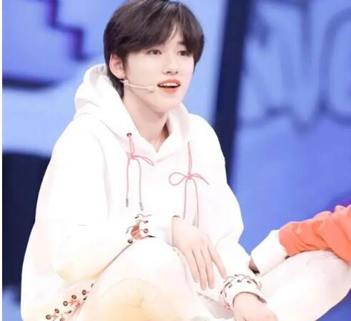 王牌對(duì)王牌宋亞軒什么時(shí)候加入的