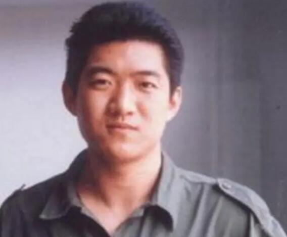 陳明昊同學(xué)都有誰 陳明昊成名之路是如何