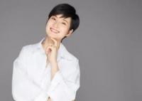 鄭佳艷的出生日期介紹 鄭佳艷老公是誰