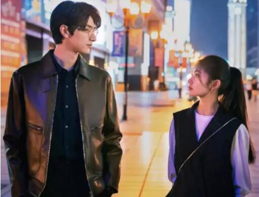 脫軌男主是什么職業(yè)