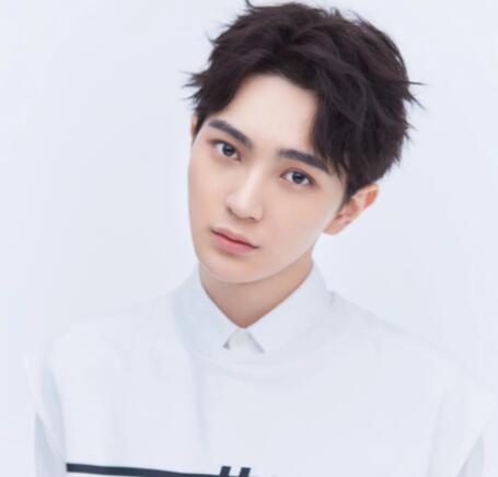 漂洋過海再愛你阿輝喜歡誰