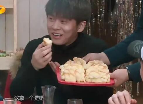 武藝拿蛋糕是親愛的客棧第幾季