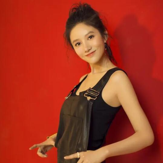 我知道我愛你施然扮演者吳優(yōu)個人資料介紹