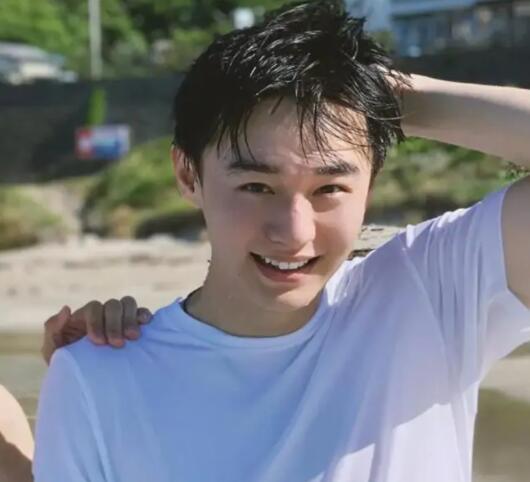 劉奕鐵經(jīng)紀(jì)公司是哪家