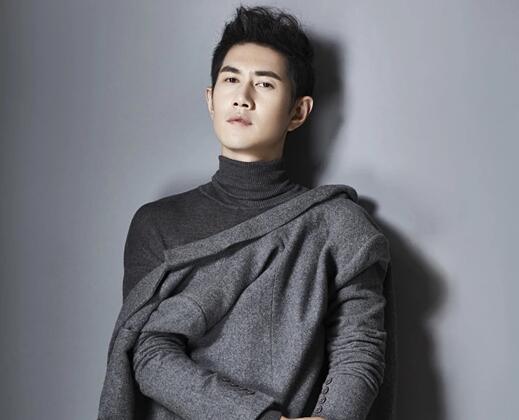 何明翰結婚了嗎 何明翰個人簡介