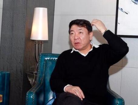 鄭曉龍是甄嬛傳的導(dǎo)演嗎 還導(dǎo)過什么電視劇