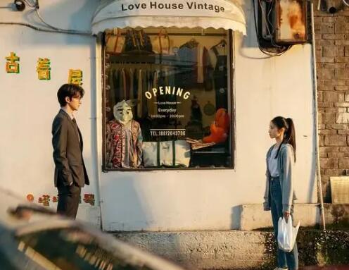 脫軌祁連為什么要幫女主