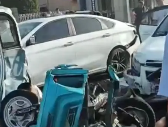 男子開車送妹妹上學(xué)出事故致2死4傷 事件始末2024最新消息