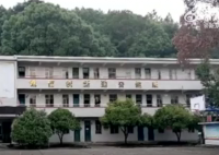 湖南一小學(xué)因招不到生關(guān)閉?校長(zhǎng)回應(yīng) 原因竟是這樣太無(wú)奈了