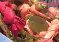 男子60元買螃蟹20元是繩 這太無語了