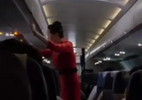 川航航班掛7700緊急代碼備降 并緊急備降寧波