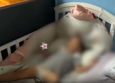 官方通報(bào)孩子床單被天降煙頭燒焦 原因竟是這樣太崩潰了