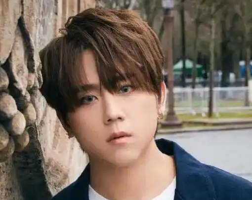 姜濤回應(yīng)墜海:不小心發(fā)生意外 事件始末2025最新消息