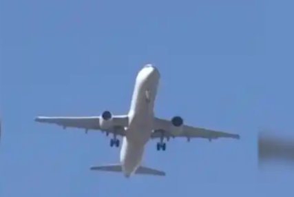 美國一載159人客機(jī)發(fā)動機(jī)起火 究竟是怎么回事？