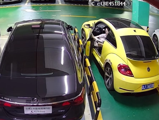 違停者屢次開(kāi)門(mén)殺車(chē)主自費(fèi)裝護(hù)欄 為什么引爭(zhēng)議什么情況？