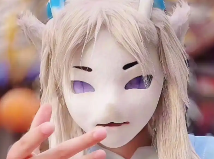 萬歲山網(wǎng)紅藍(lán)狐貍被曝出軌 景區(qū)回應(yīng) 內(nèi)幕實(shí)在讓人驚個(gè)呆