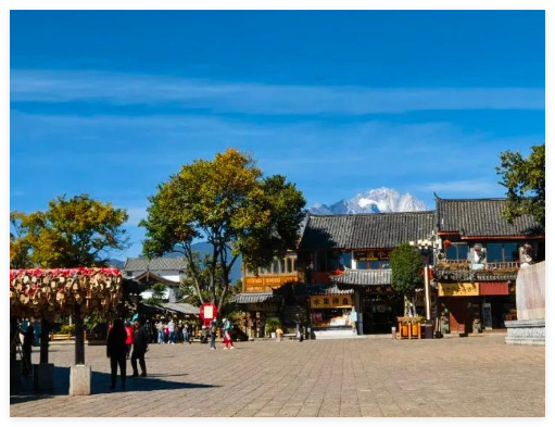 工作人員回應(yīng)進(jìn)麗江古城要交50元 到底是不是真的？