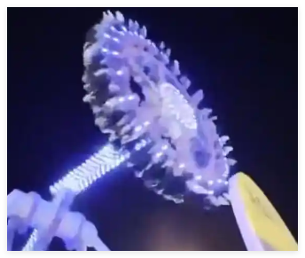 沙特游樂場(chǎng)“大擺錘”突然斷裂 為什么斷裂什么原因？